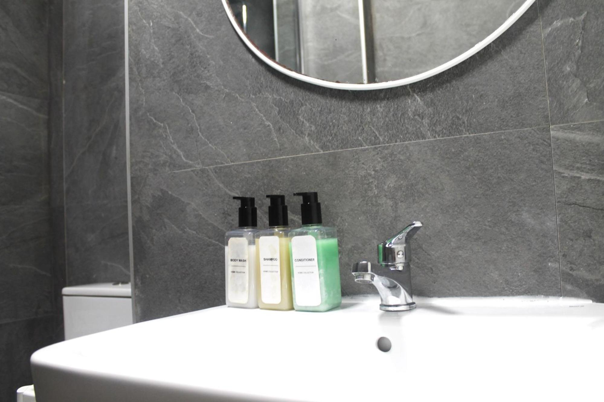 Fantastico Apartamento Junto A La Estacion Malaga Zewnętrze zdjęcie